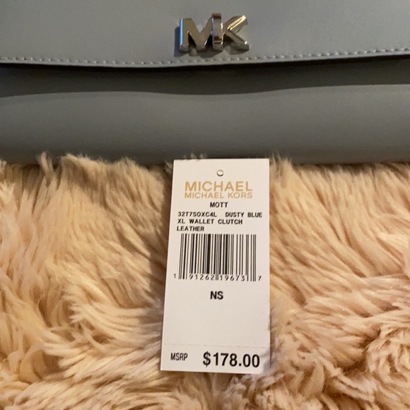 Michael Kors Mott light blue crossbody bag - Picture 5 of 5
